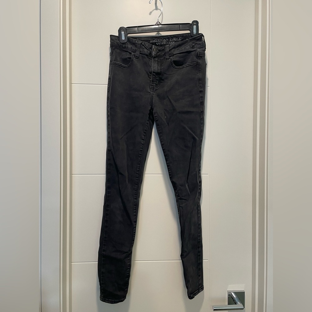 2 for $25🎉 America Eagle |  High rise black skinny jean ( jegging ) size 4